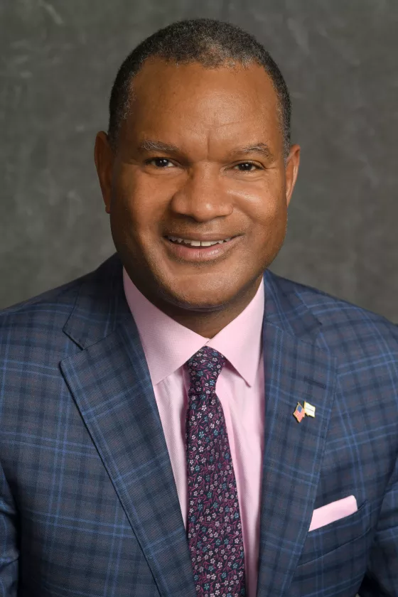 Andy Blocker headshot